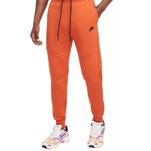 Men Nike tech jogger pants small